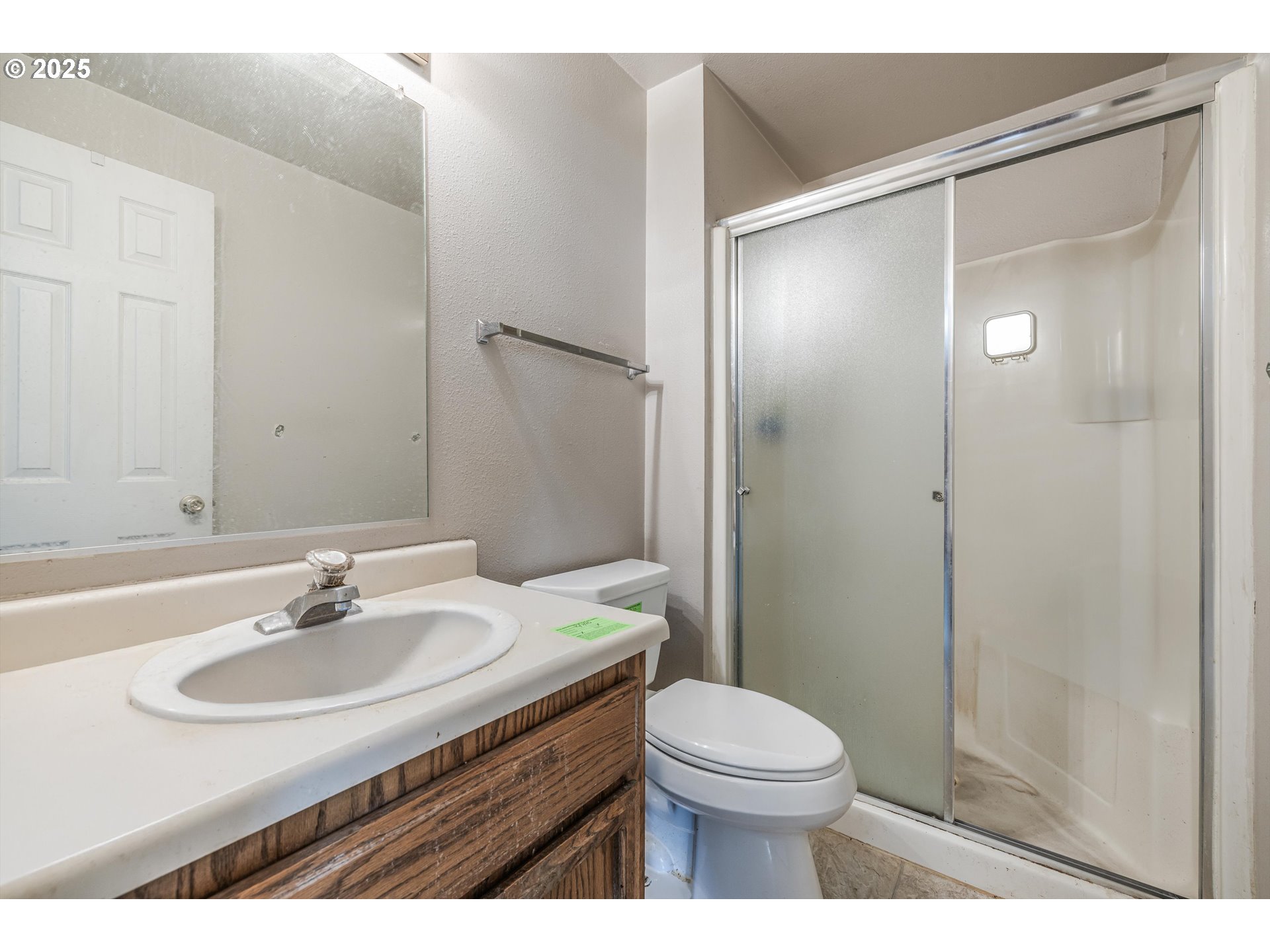 8304 Southwest Mohawk Street Tualatin, OR 97062 - Photo 16 of 26