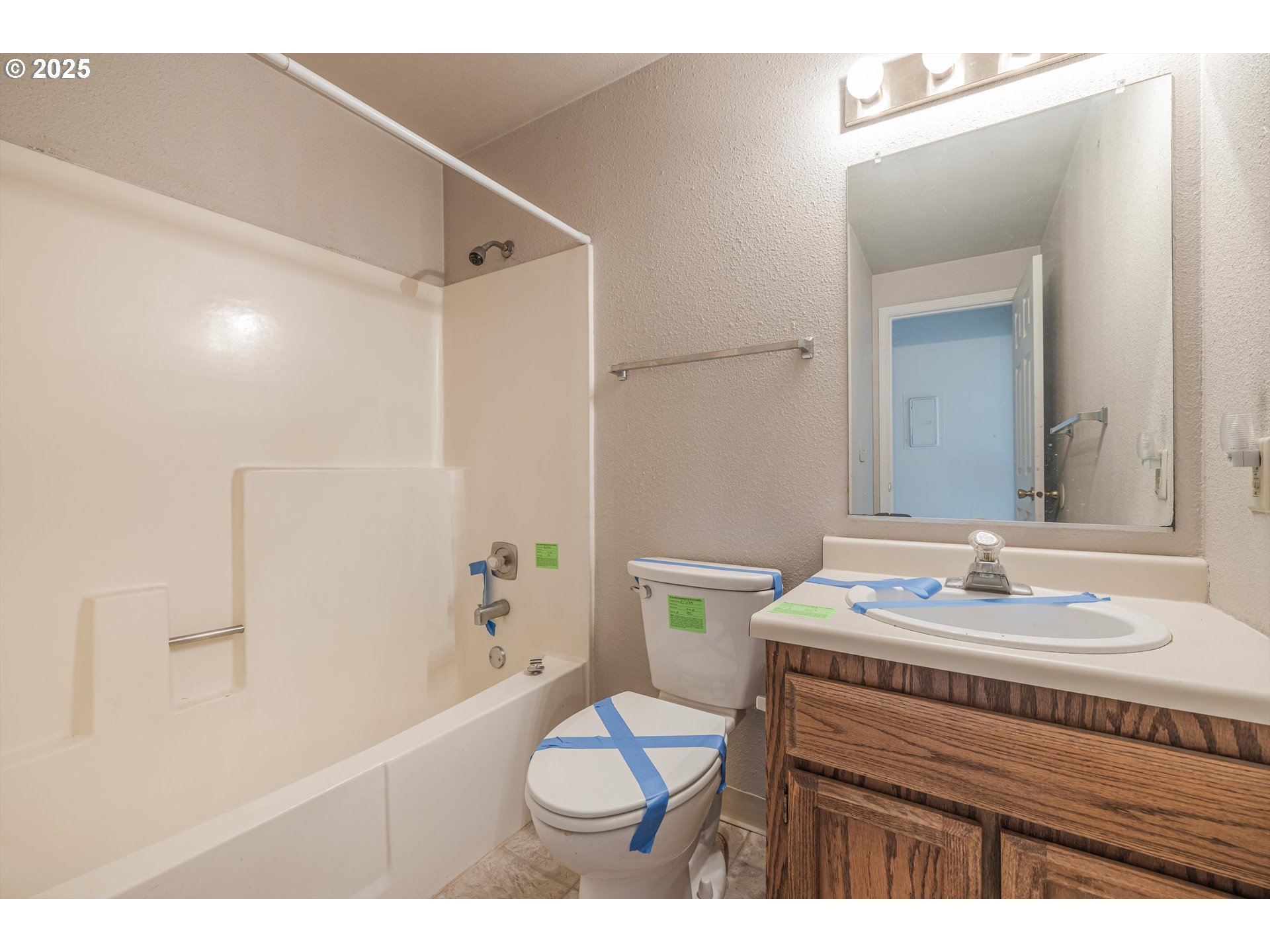 8304 Southwest Mohawk Street Tualatin, OR 97062 - Photo 20 of 26