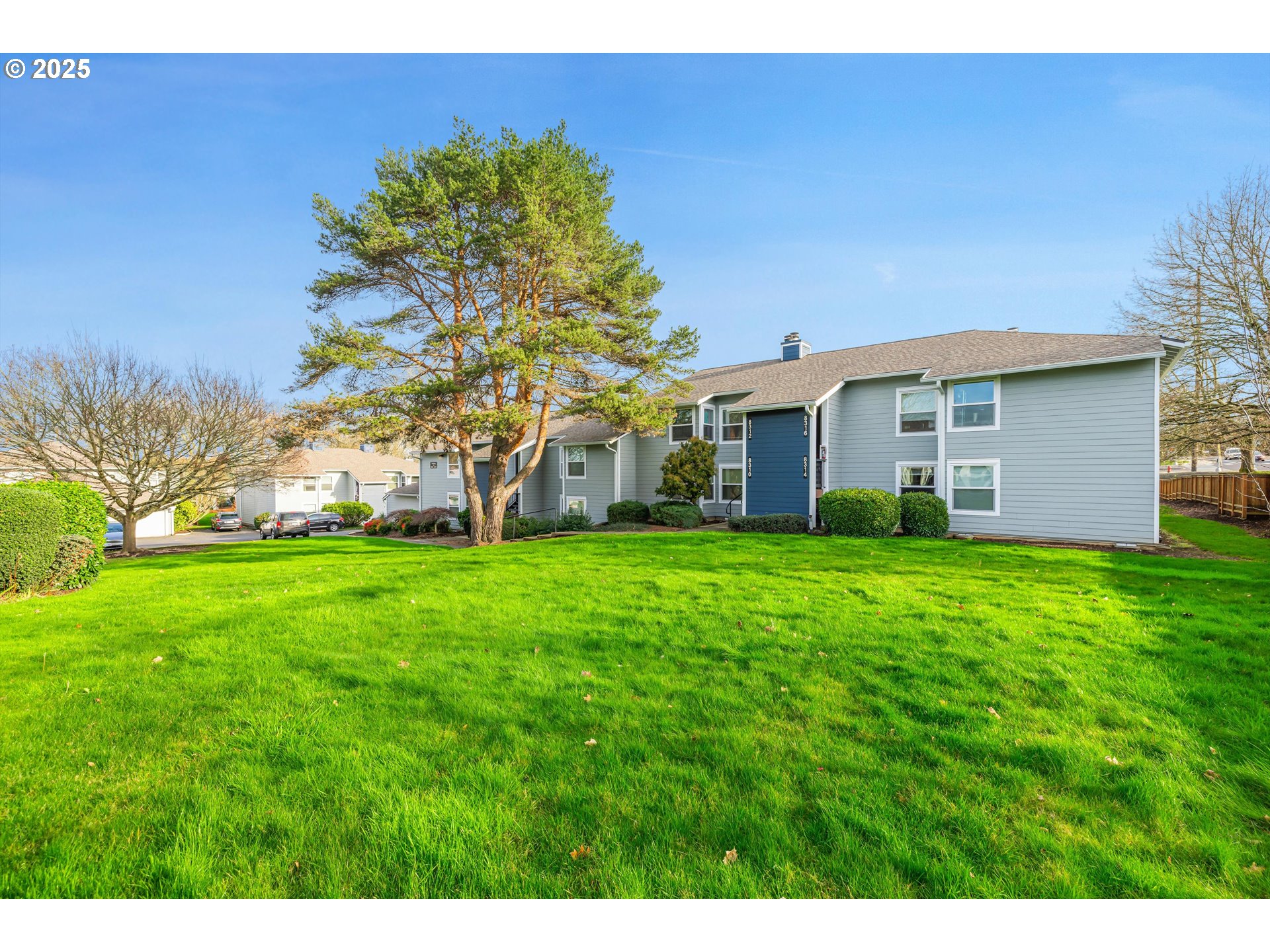 8304 Southwest Mohawk Street Tualatin, OR 97062 - Photo 2 of 26