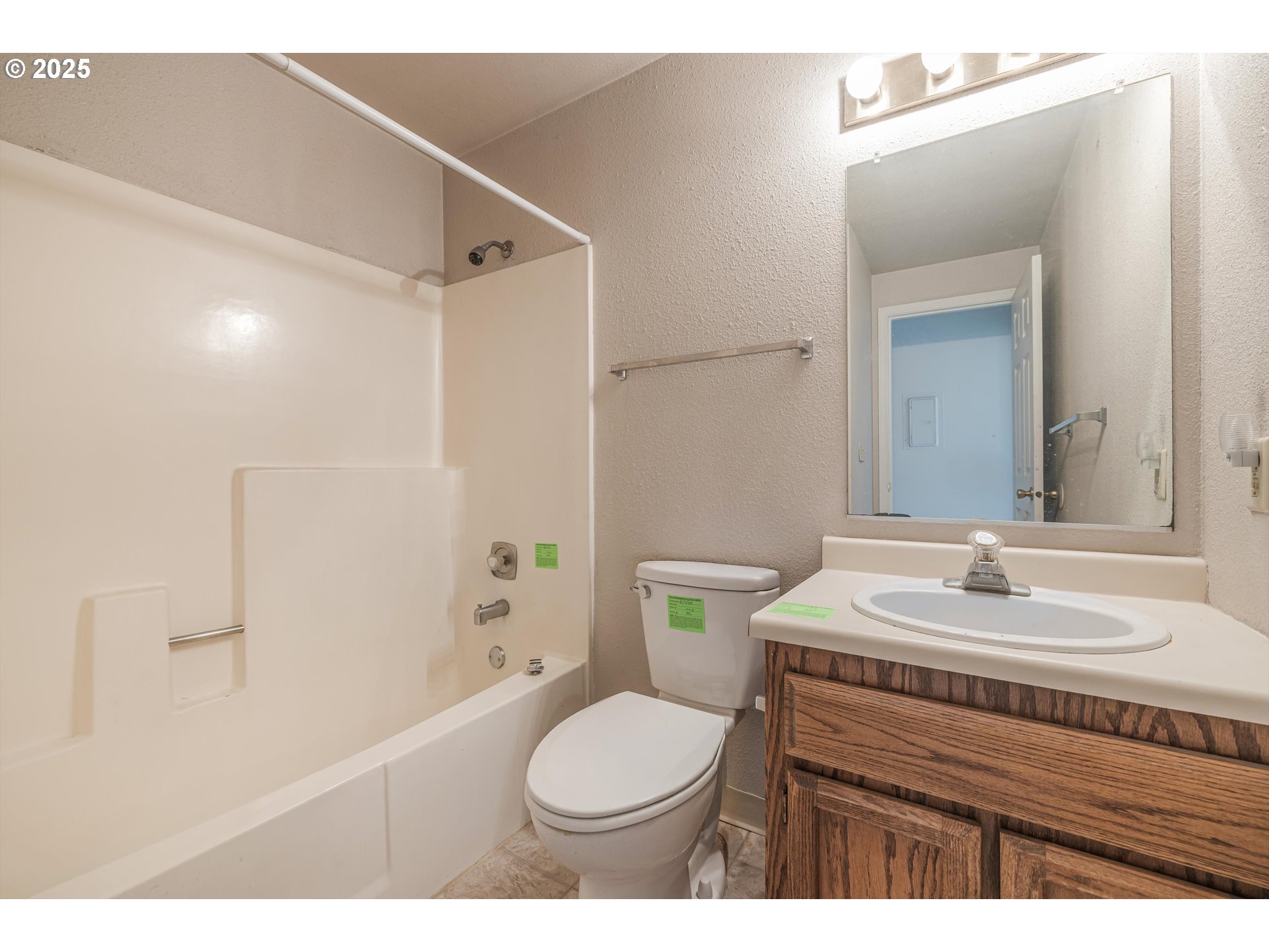 8304 Southwest Mohawk Street Tualatin, OR 97062 - Photo 25 of 26