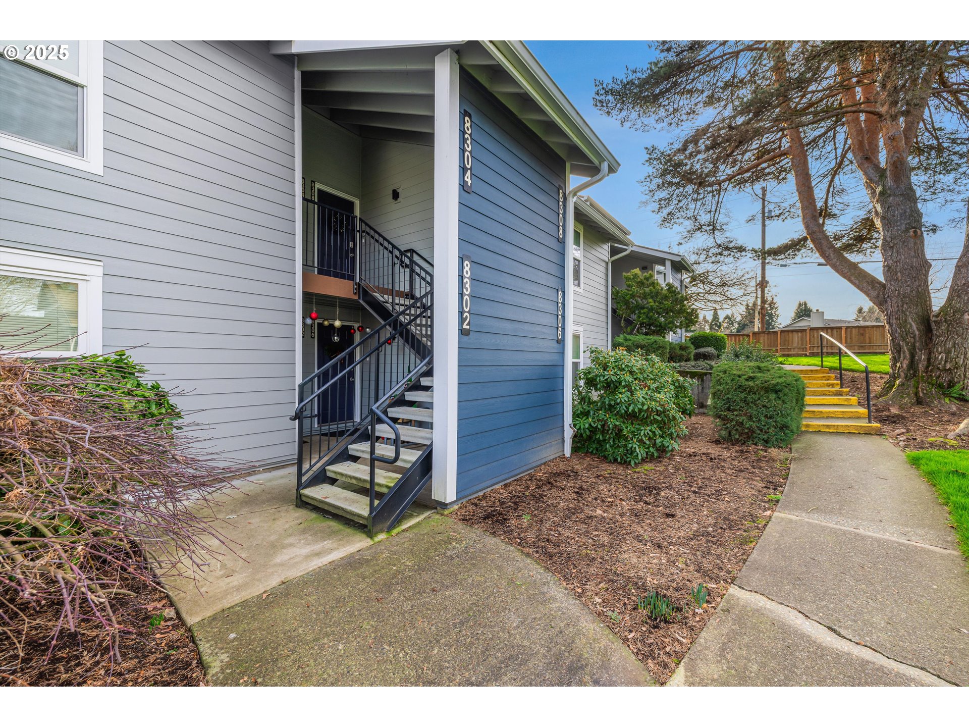 8304 Southwest Mohawk Street Tualatin, OR 97062 - Photo 4 of 26