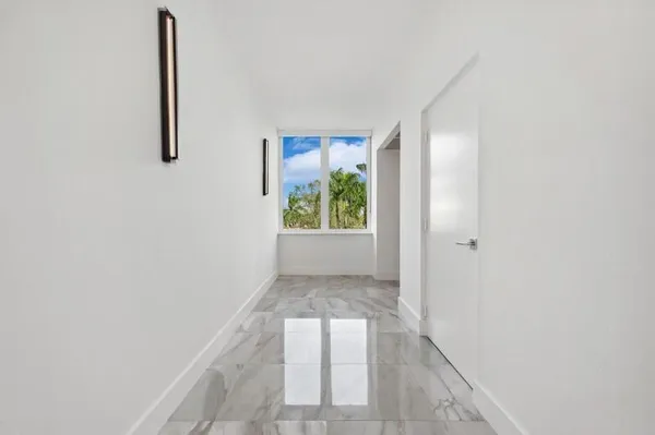 $12,900 | 300 Southeast 5th Avenue, Unit 5180, Boca Raton, FL 33432