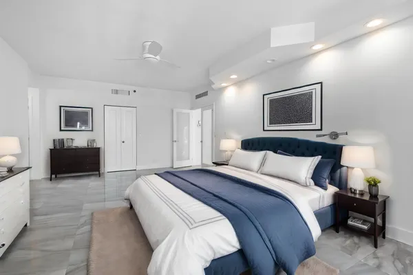 $12,900 | 300 Southeast 5th Avenue, Unit 5180, Boca Raton, FL 33432