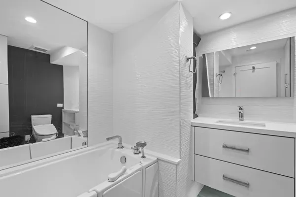$12,900 | 300 Southeast 5th Avenue, Unit 5180, Boca Raton, FL 33432