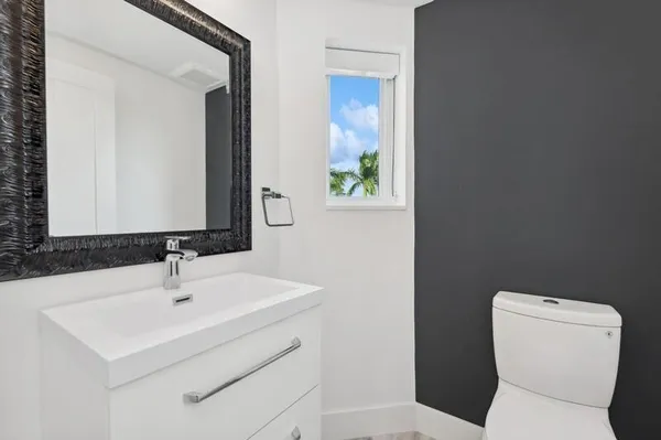 $12,900 | 300 Southeast 5th Avenue, Unit 5180, Boca Raton, FL 33432