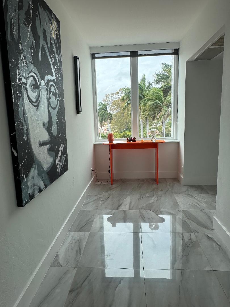 300 Southeast 5th Avenue, Unit 5180 Boca Raton, FL 33432 - Photo 32 of 45 MT FOYER