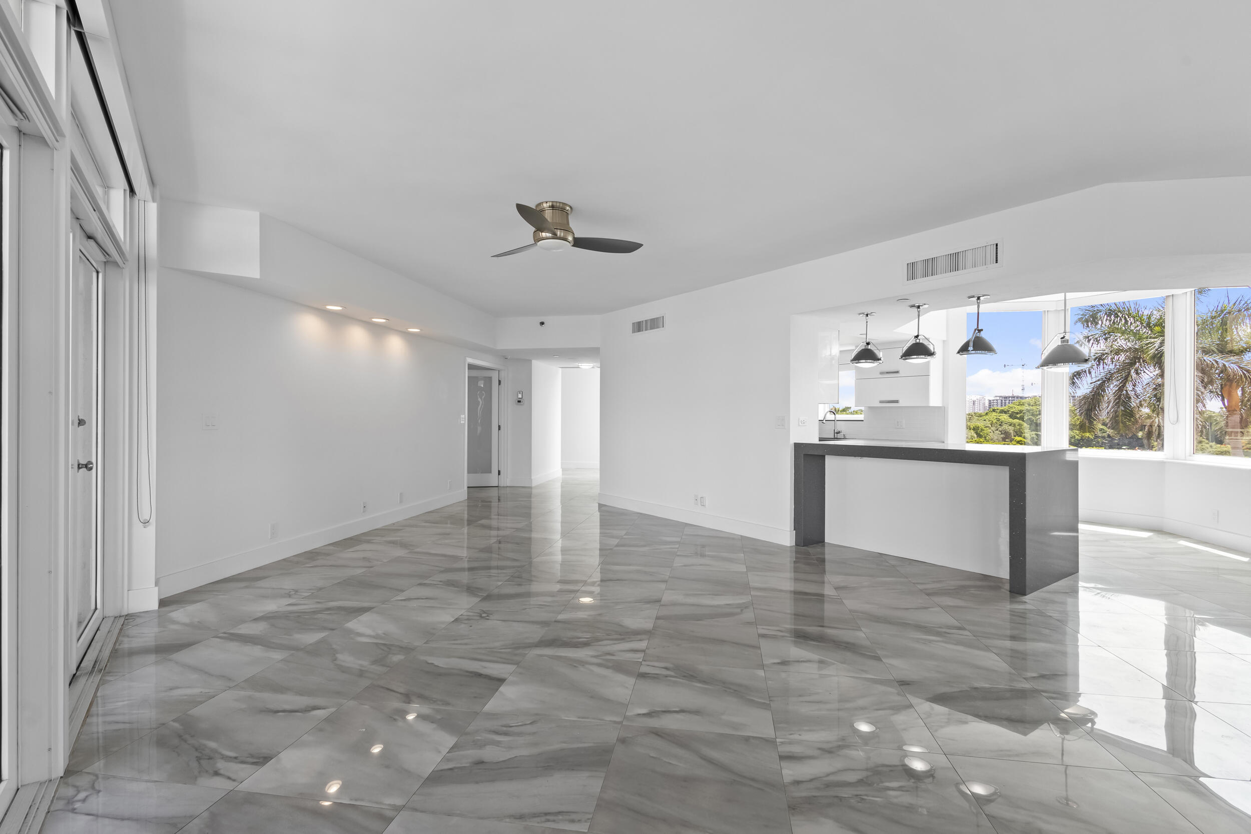 300 Southeast 5th Avenue, Unit 5180 Boca Raton, FL 33432 - Photo 10 of 45 18_300 se 5th ave