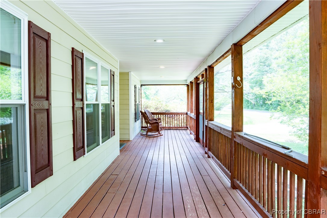 1900 Mark Pine Road Hayes, VA 23072 - Photo 3 of 41