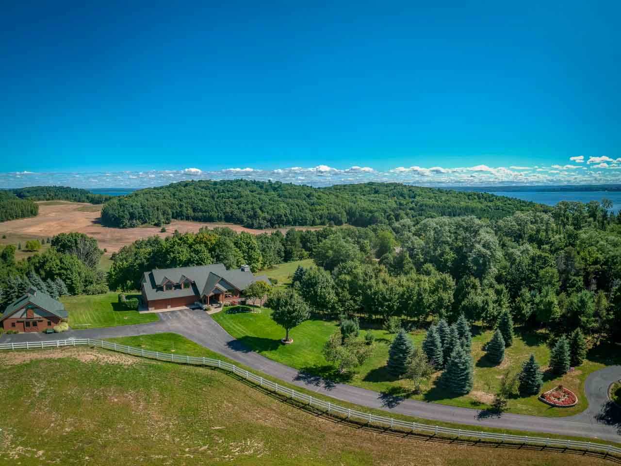 2465 Carroll Road Traverse City, MI 49686 - Photo 50 of 57 1870130-49.JPG