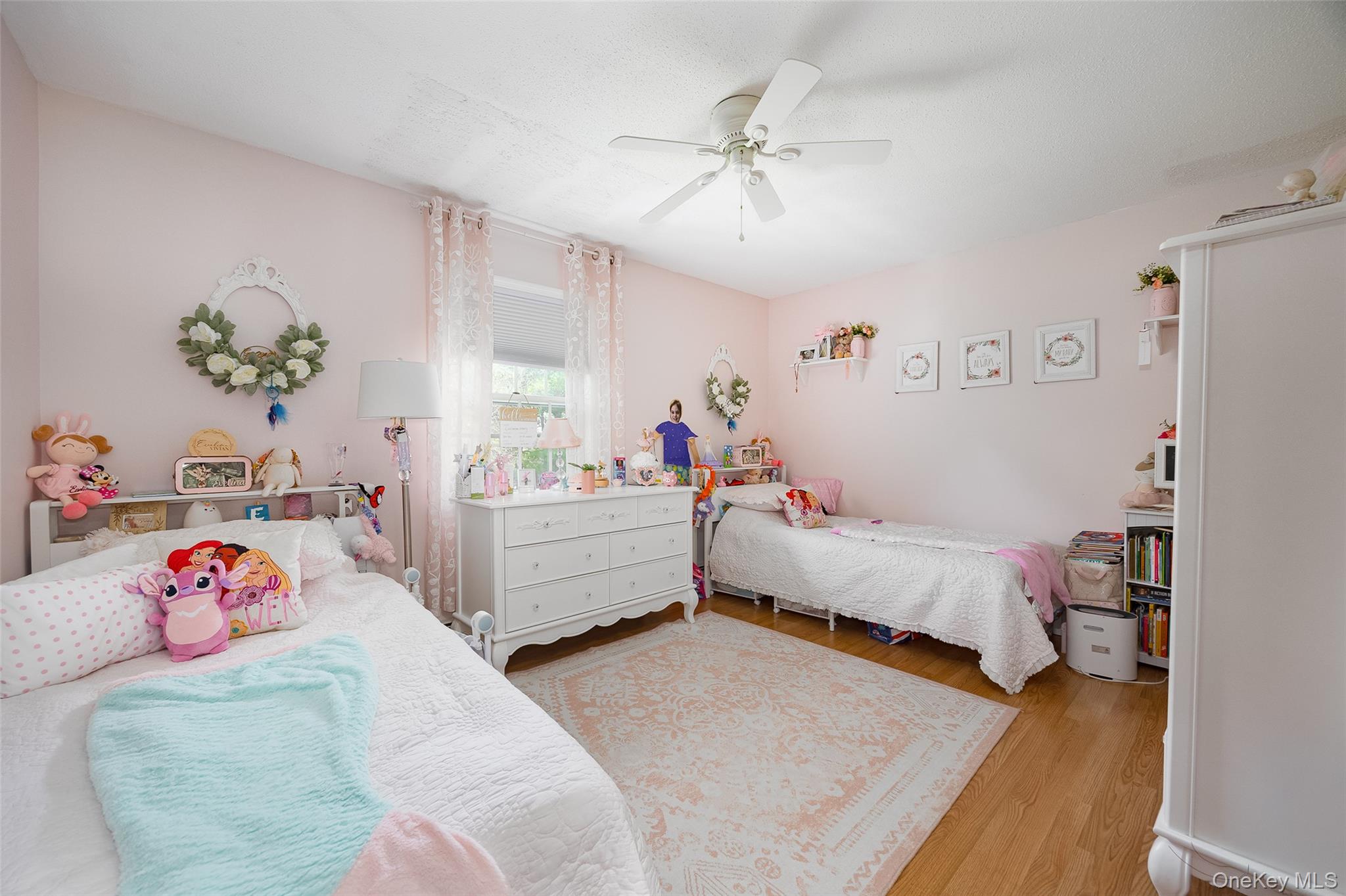 6 Grapevine Place Poughkeepsie, NY 12603 - Photo 15 of 24 a room with a bed and a window