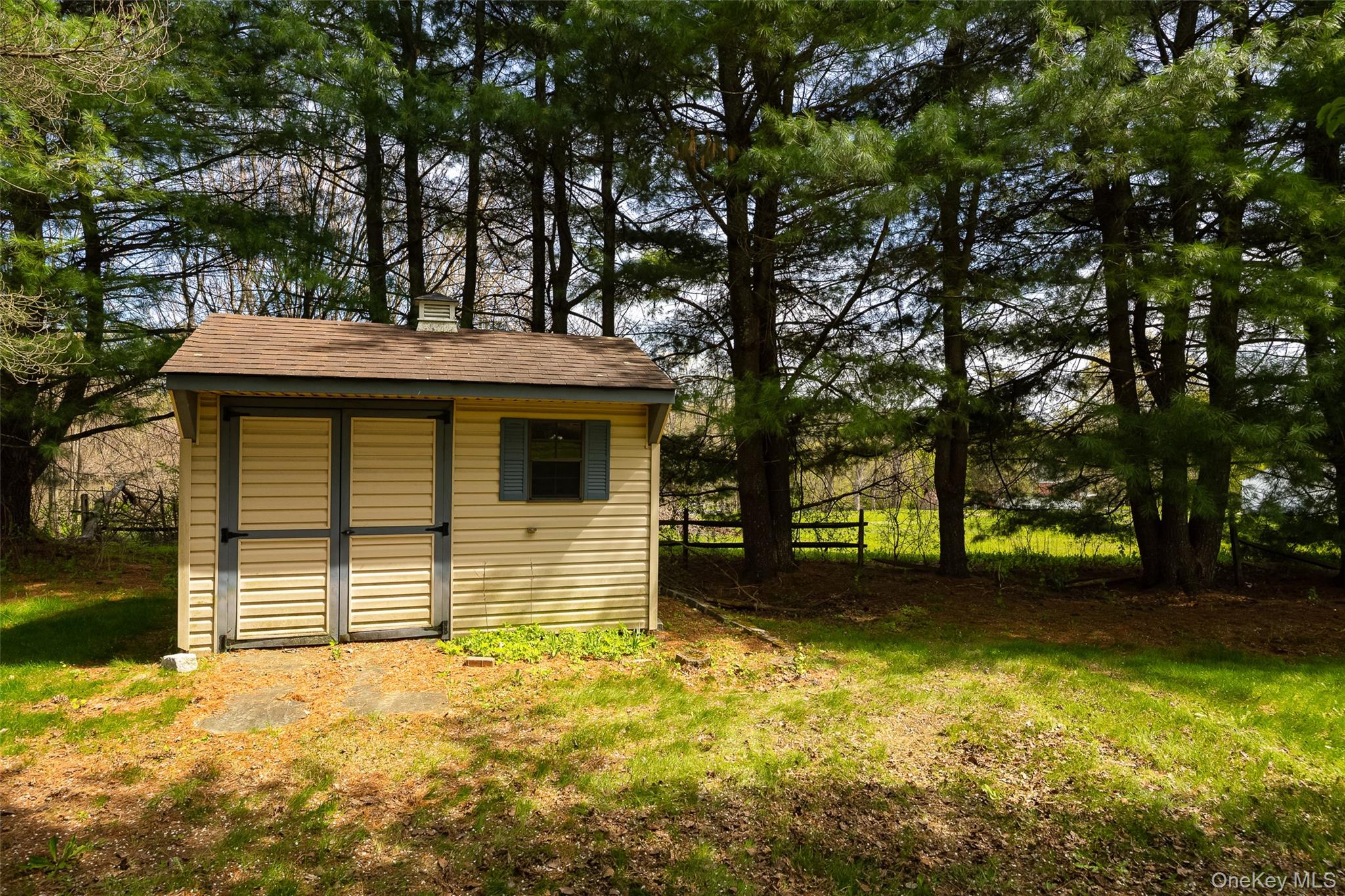 6 Grapevine Place Poughkeepsie, NY 12603 - Photo 20 of 24 a view of a house with a yard