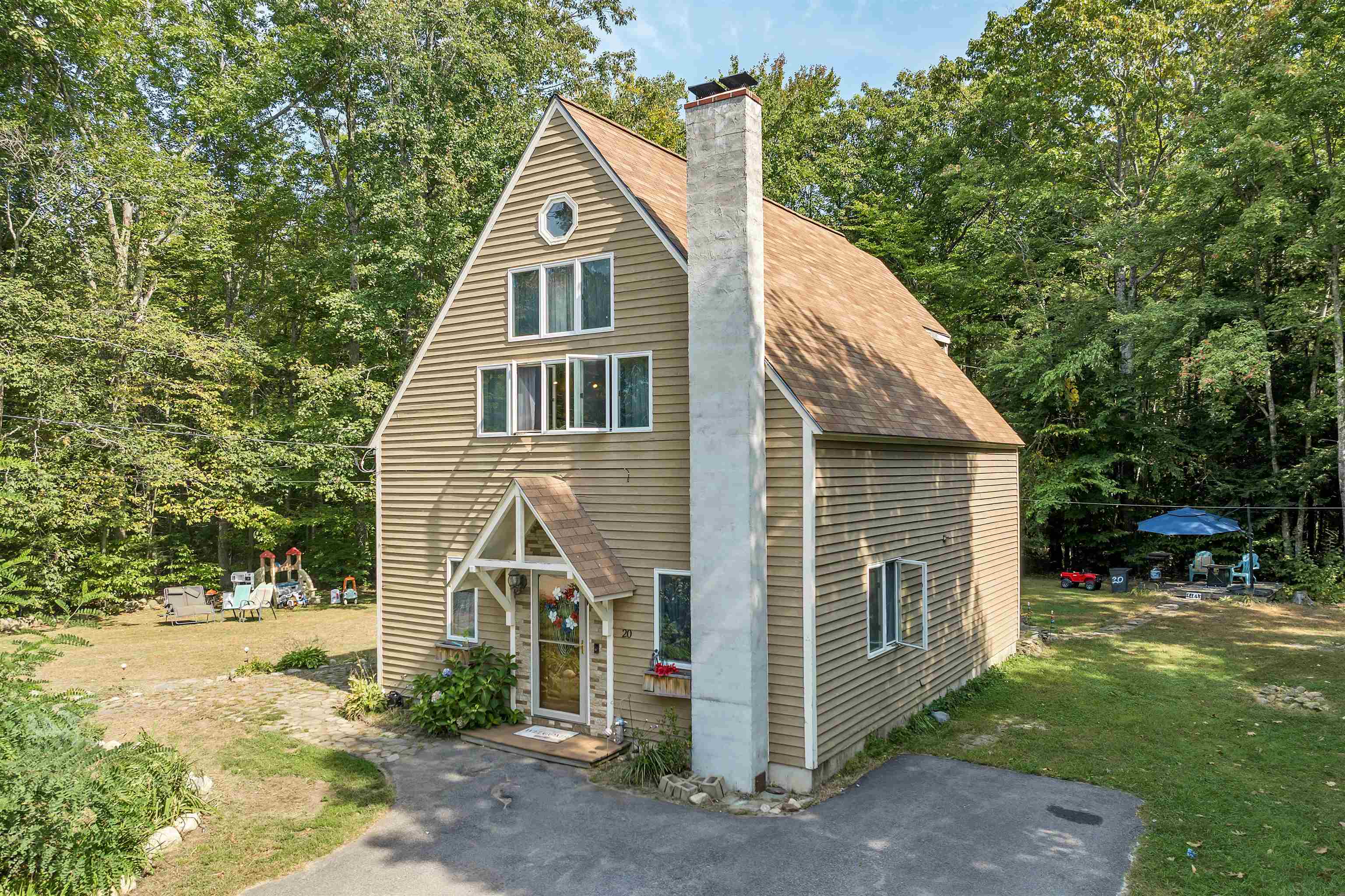 20 Fox Road Middleton, NH 03887 - Photo 1 of 50