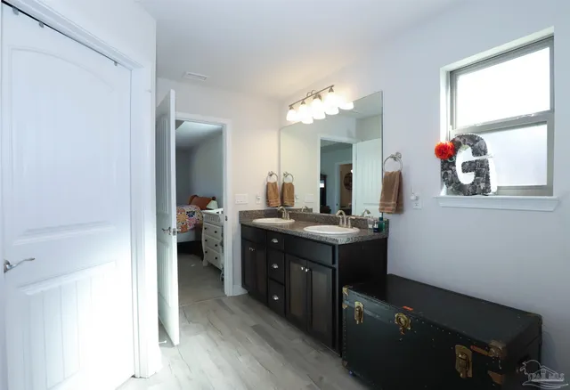 $365,000 | 6117 Parsonage Circle, Milton, FL 32570