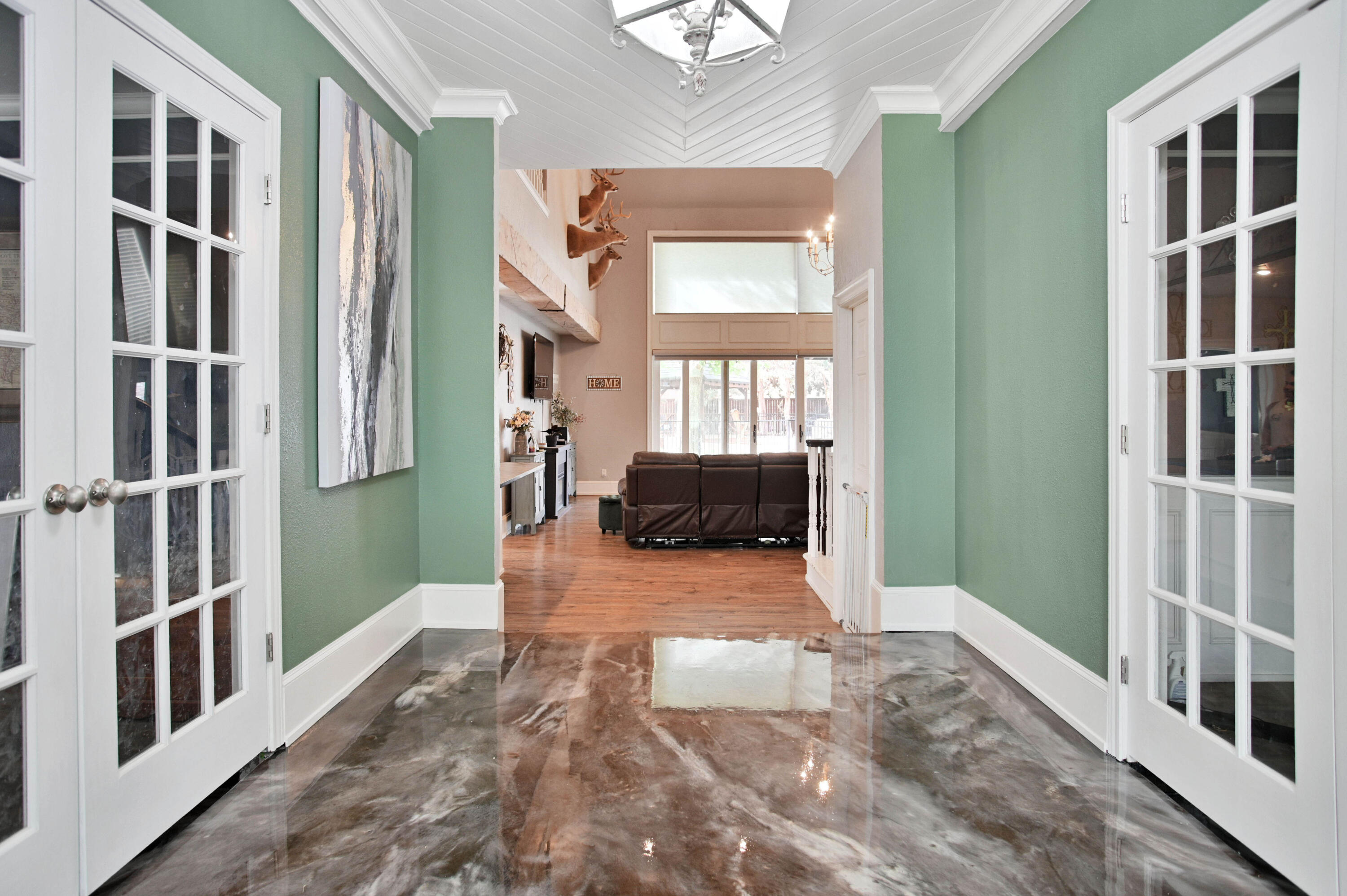 7201 87th Street Lubbock, TX 79424 - Photo 3 of 43 DSC_3650