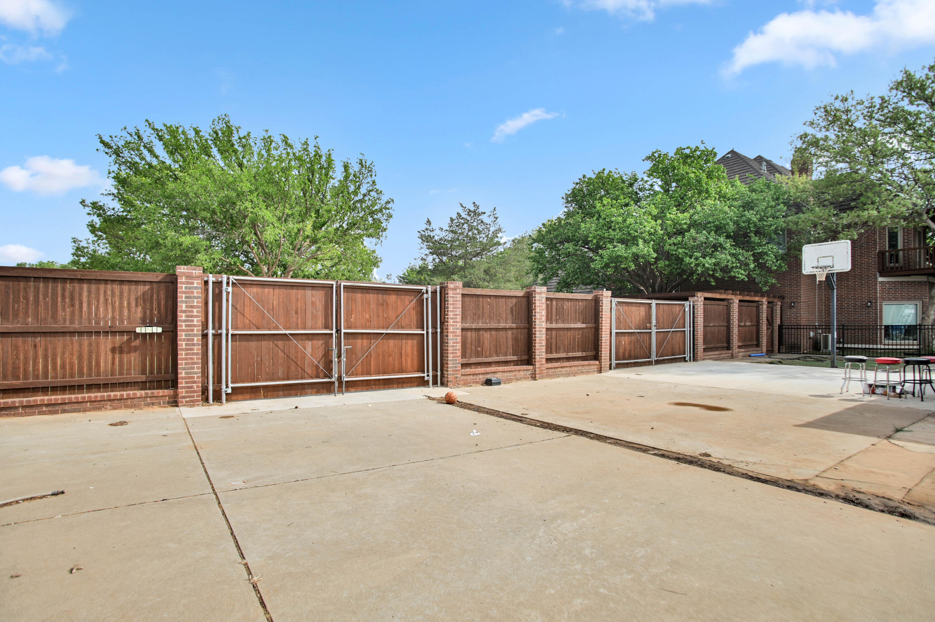 7201 87th Street Lubbock, TX 79424 - Photo 39 of 43 DSC_3686