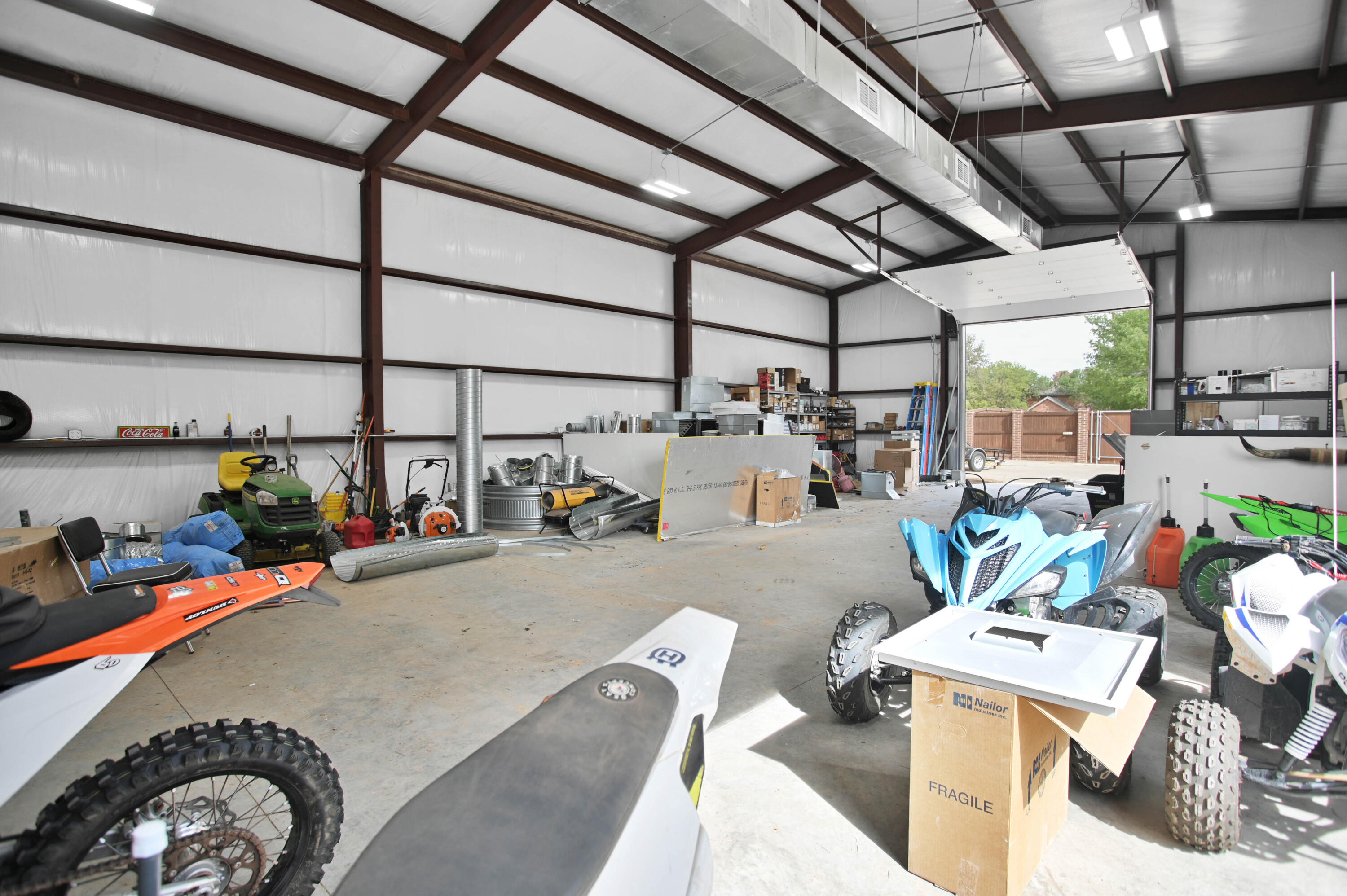 7201 87th Street Lubbock, TX 79424 - Photo 43 of 43 DSC_3689