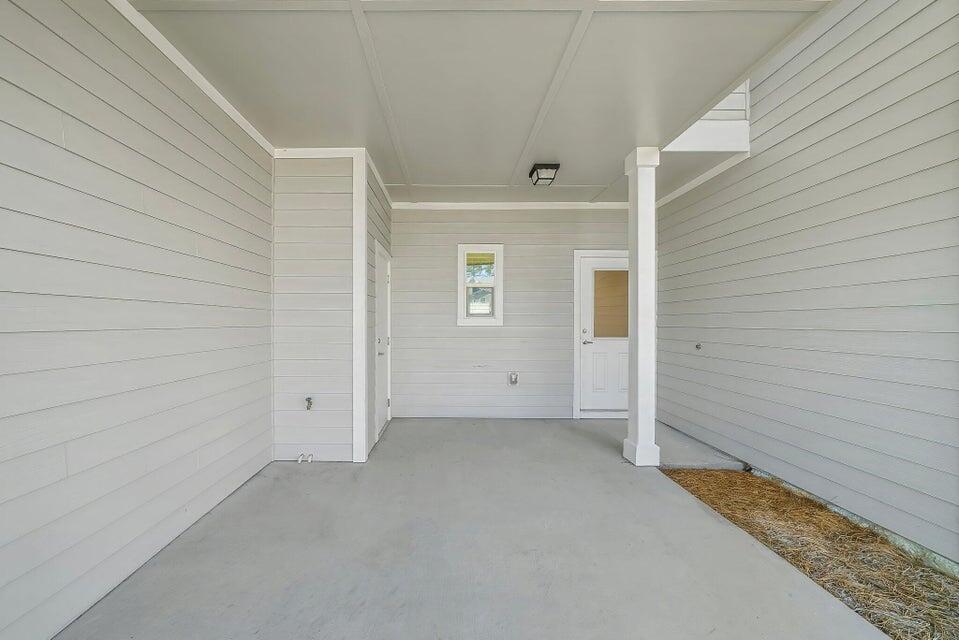 118 North Sand Palm Road Freeport, FL 32439 - Photo 15 of 32 Veranda Back Porch Vista2