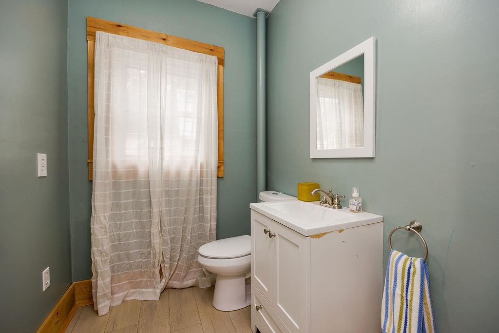 16 Kimball Street Lebanon, NH 03766 - Photo 12 of 39