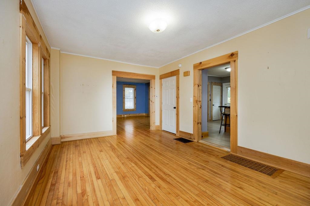 16 Kimball Street Lebanon, NH 03766 - Photo 14 of 39