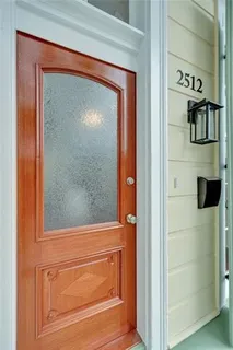 $2,800 | 2512 Laurel Street, New Orleans, LA 70130