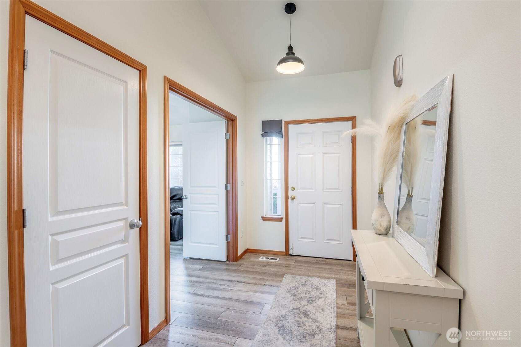 1405 Riddell Avenue Northeast Orting, WA 98360 - Photo 20 of 33