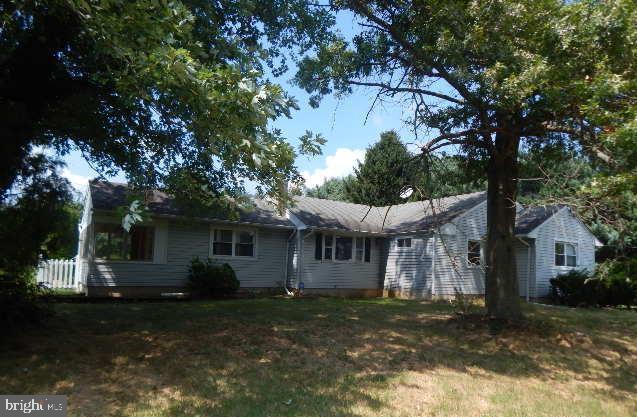 32 Allens Road Hightstown, NJ 08520 - Photo 1 of 21