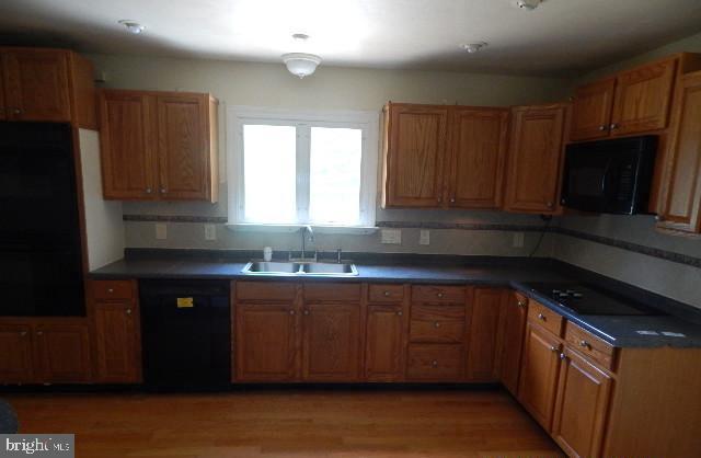 32 Allens Road Hightstown, NJ 08520 - Photo 4 of 21