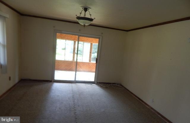 32 Allens Road Hightstown, NJ 08520 - Photo 7 of 21