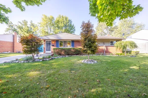 $357,000 | 282 Nichols Drive, Saline, MI 48176