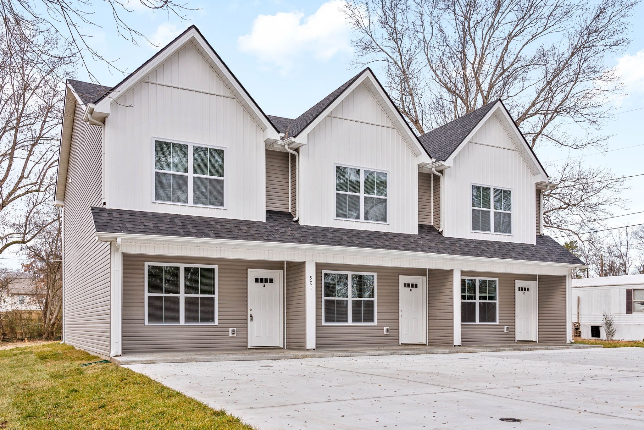 905 Center Road, Unit A Clarksville, TN 37042 - Photo 2 of 28