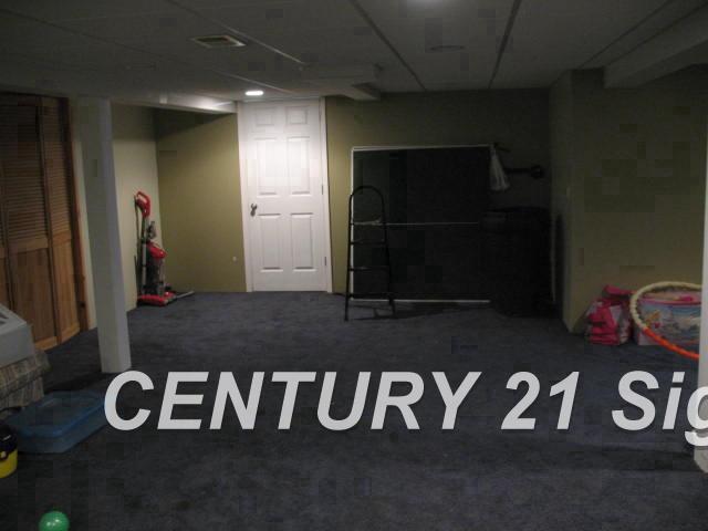 5476 Torrey Road Flint, MI 48507 - Photo 19 of 28