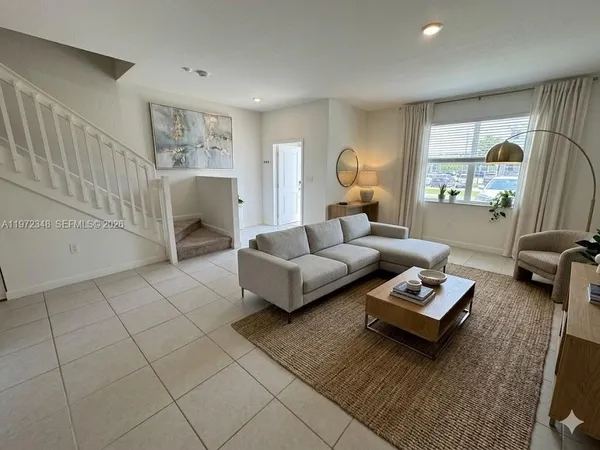 $2,349 | 16227 Southwest 292nd Street, Homestead, FL 33033