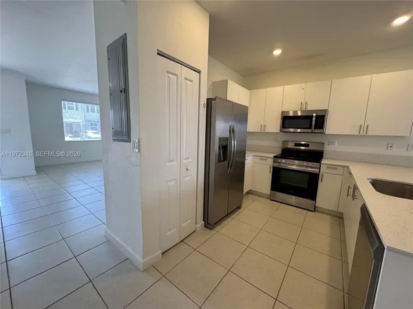 $2,349 | 16227 Southwest 292nd Street, Homestead, FL 33033