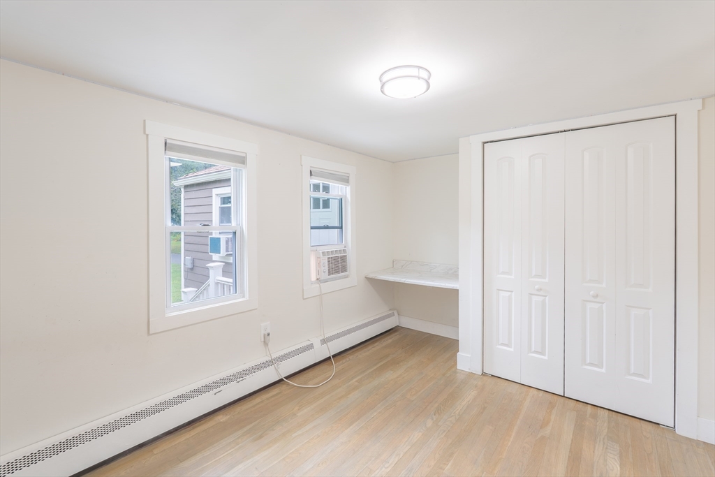 725 Lombard Road Chicopee, MA 01020 - Photo 14 of 36 Gallery Image 14