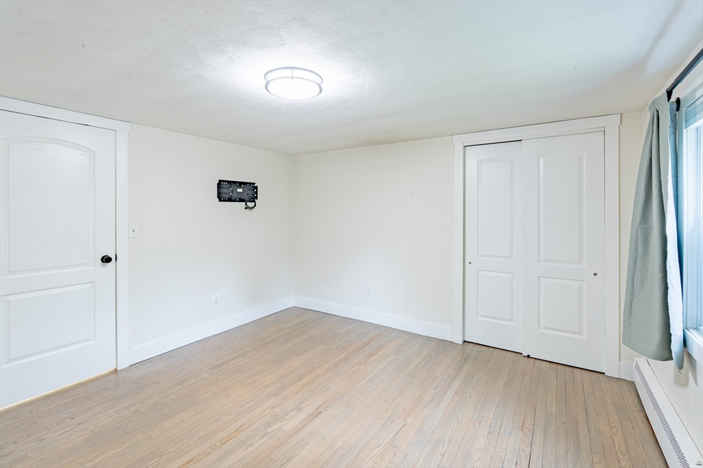 725 Lombard Road Chicopee, MA 01020 - Photo 20 of 36 Gallery Image 20