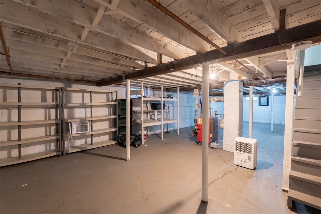 725 Lombard Road Chicopee, MA 01020 - Photo 32 of 36 Gallery Image 32