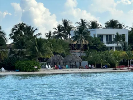 $1,699,000 | 164 Venetian Drive, Islamorada, FL 33036