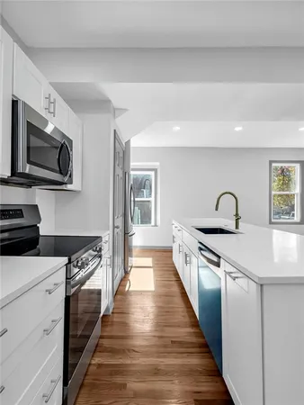 $275,000 | 4333 Tracy Avenue, Kansas City, MO 64110