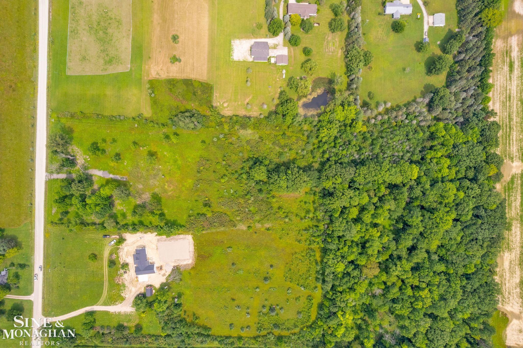 7922 Duce Road Avoca, MI 48006 - Photo 3 of 12 Gallery Image 3