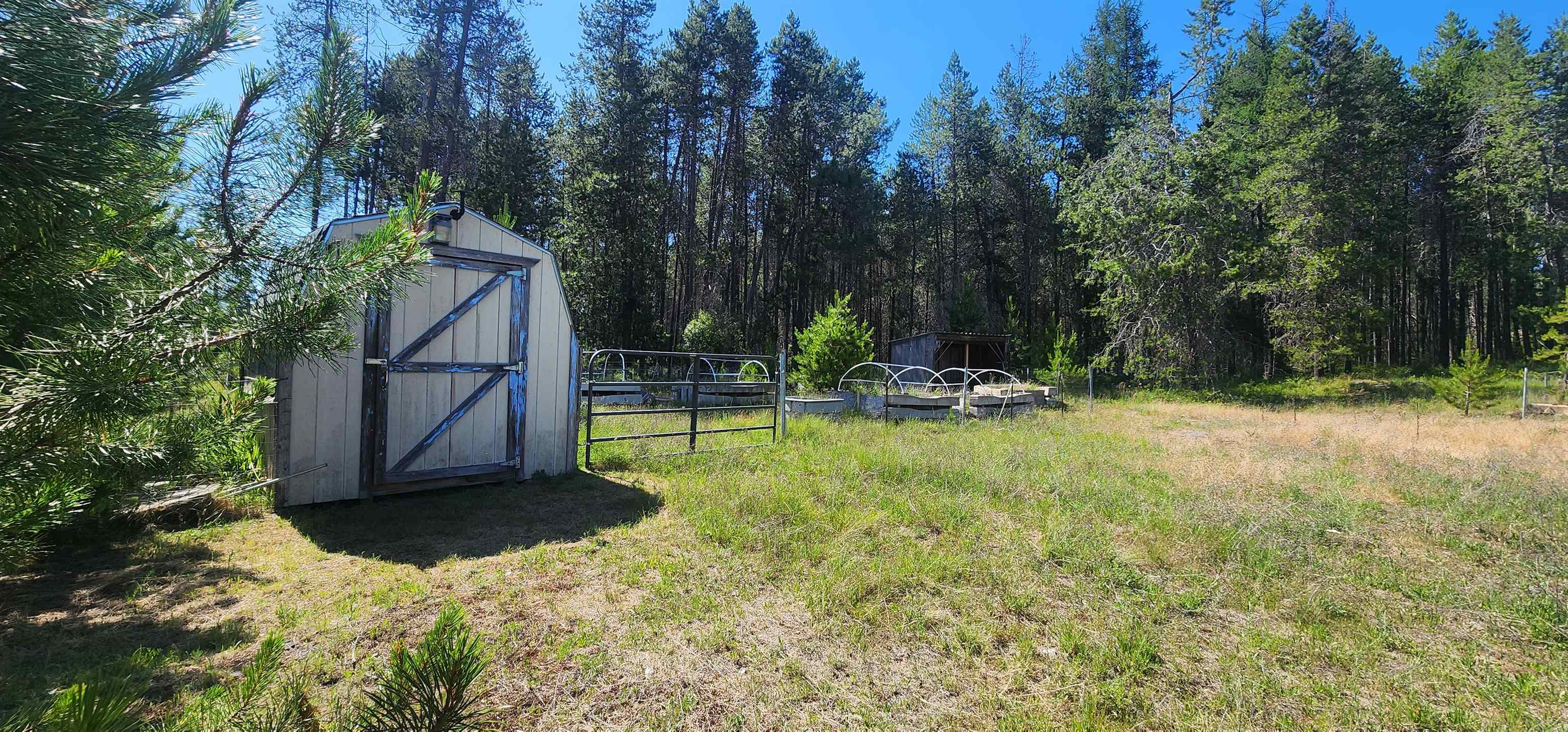 161 Jorgens Road Newport, WA 99156 - Photo 6 of 48 Gallery Image 6