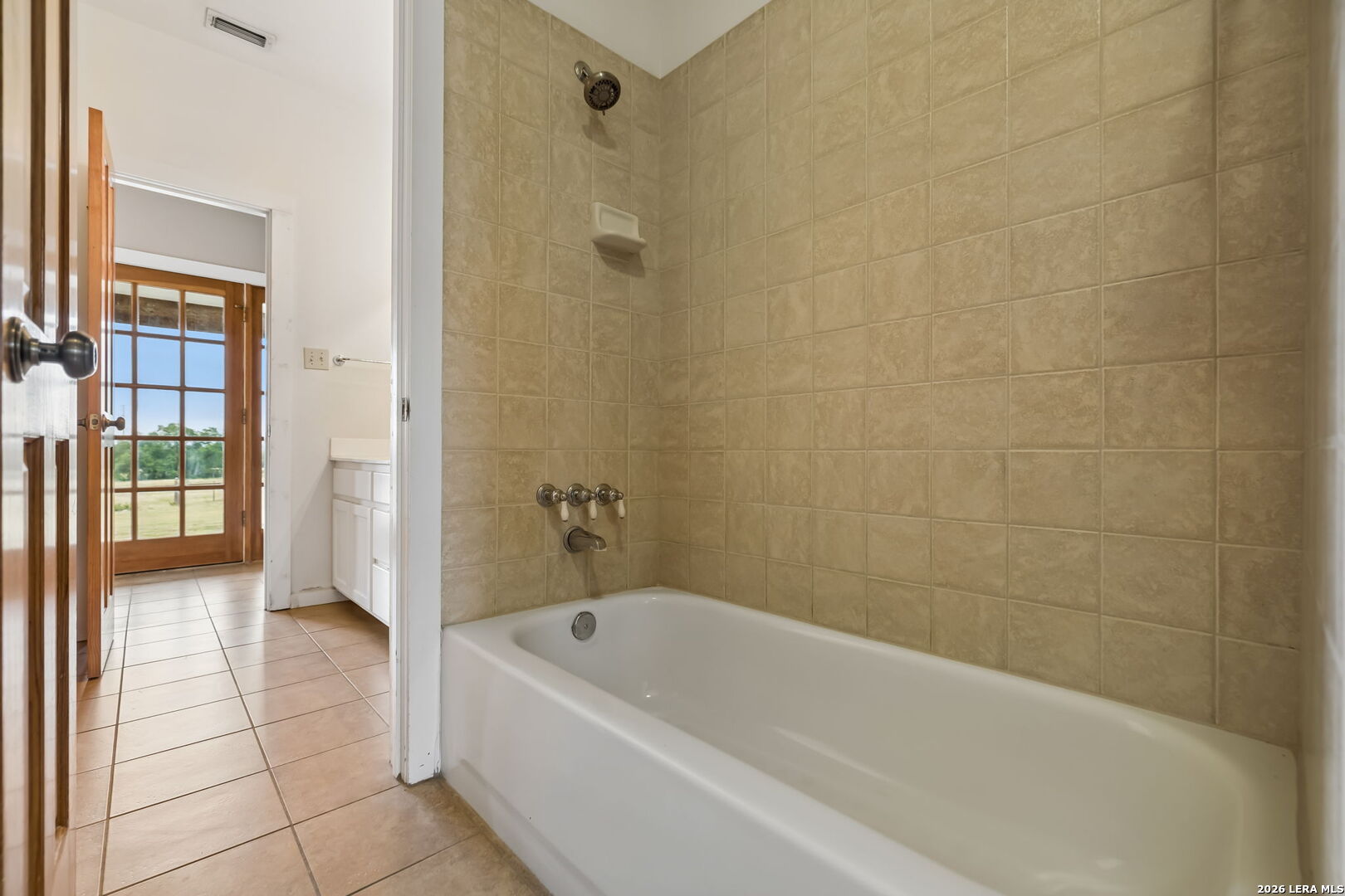 48 Holiday Road Comfort, TX 78013 - Photo 25 of 49 Gallery Image 25