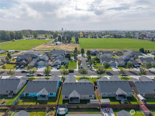 $399,900 | 1630 Filmore Drive, Moses Lake, WA 98837