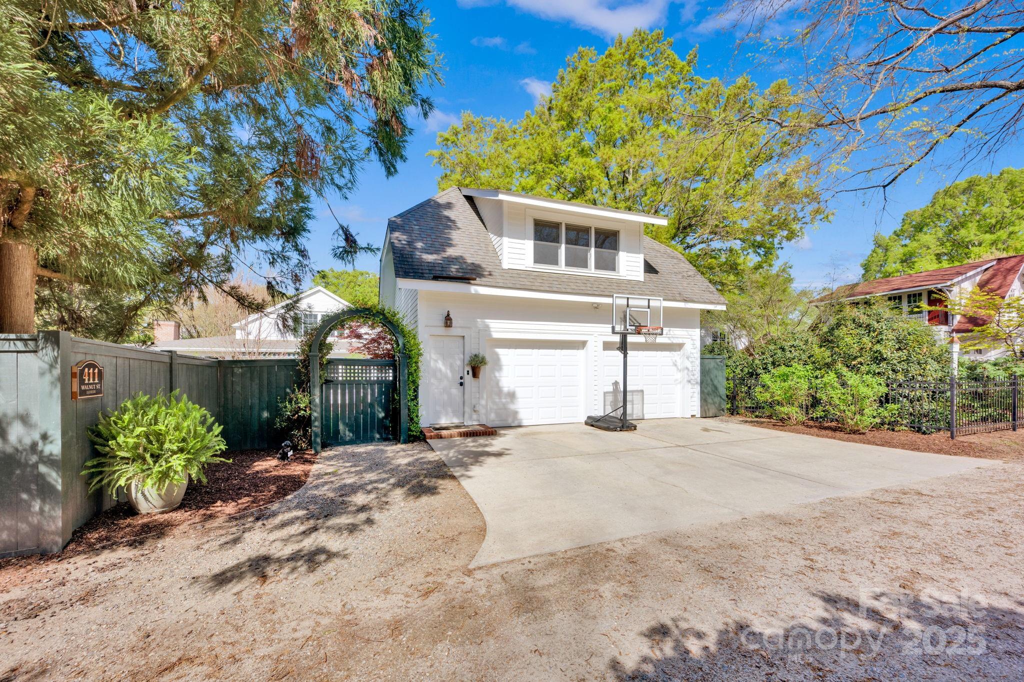 411 Walnut Street Davidson, NC 28036 - Photo 41 of 48 Gallery Image 41