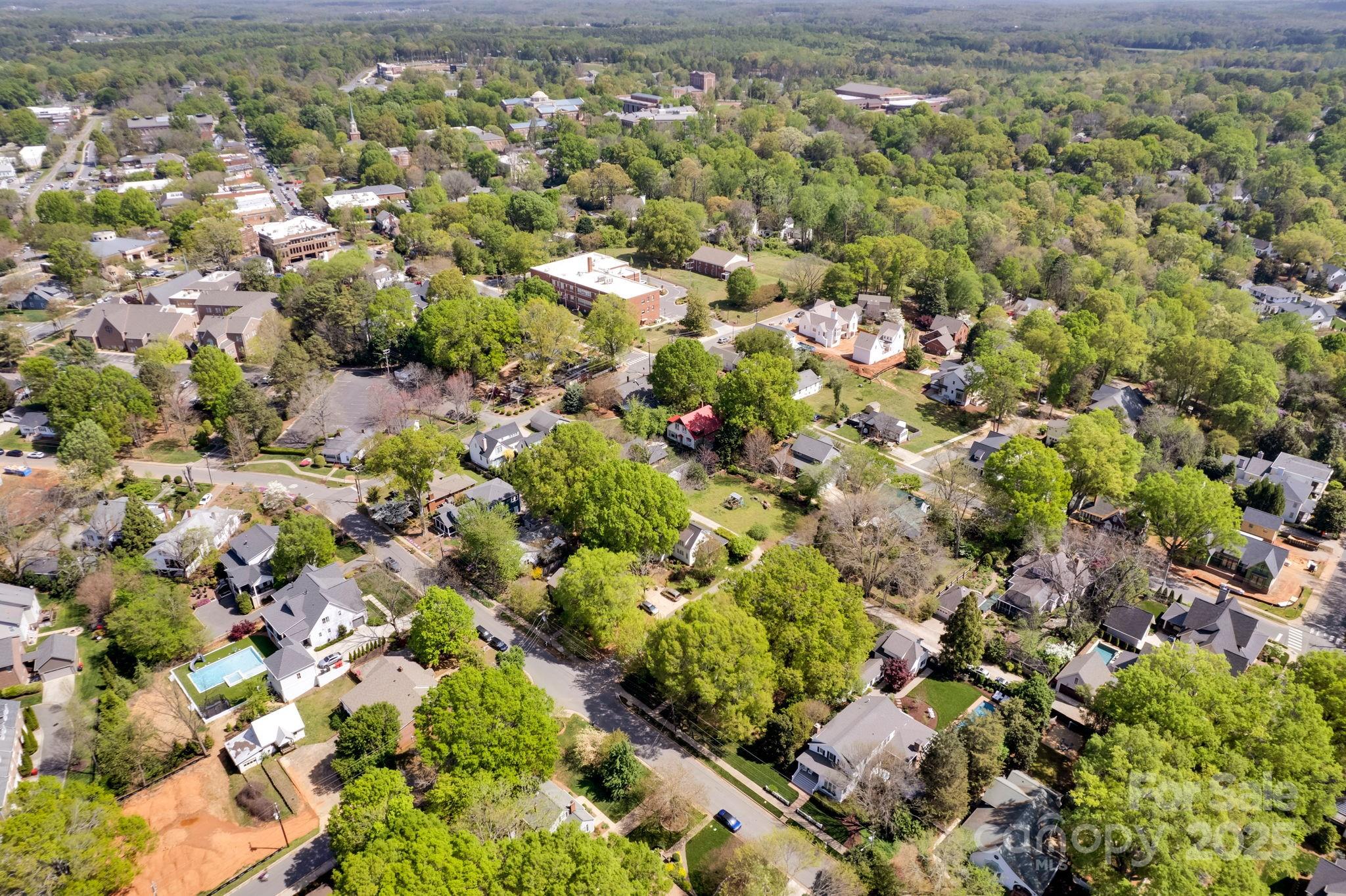 411 Walnut Street Davidson, NC 28036 - Photo 48 of 48 Gallery Image 48