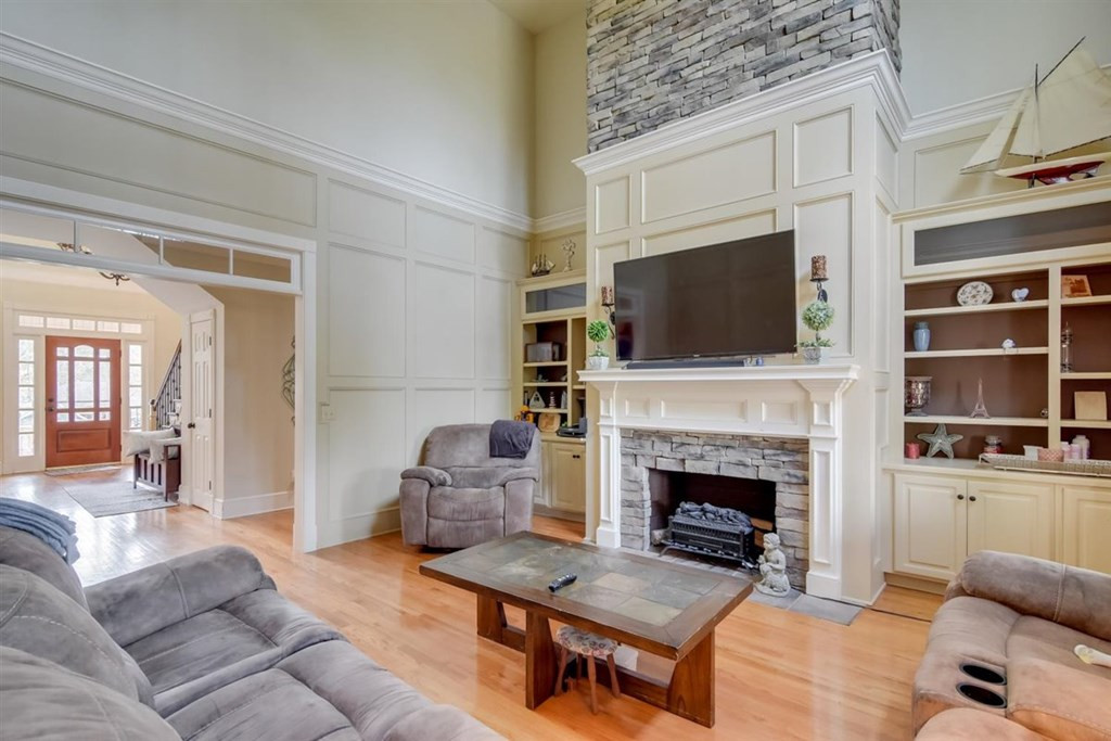 121 Pine Needle Road Aiken, SC 29803 - Photo 9 of 66