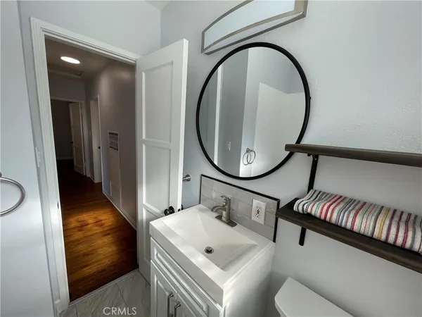 $3,075 | 4447 East 14th Street, Long Beach, CA 90804