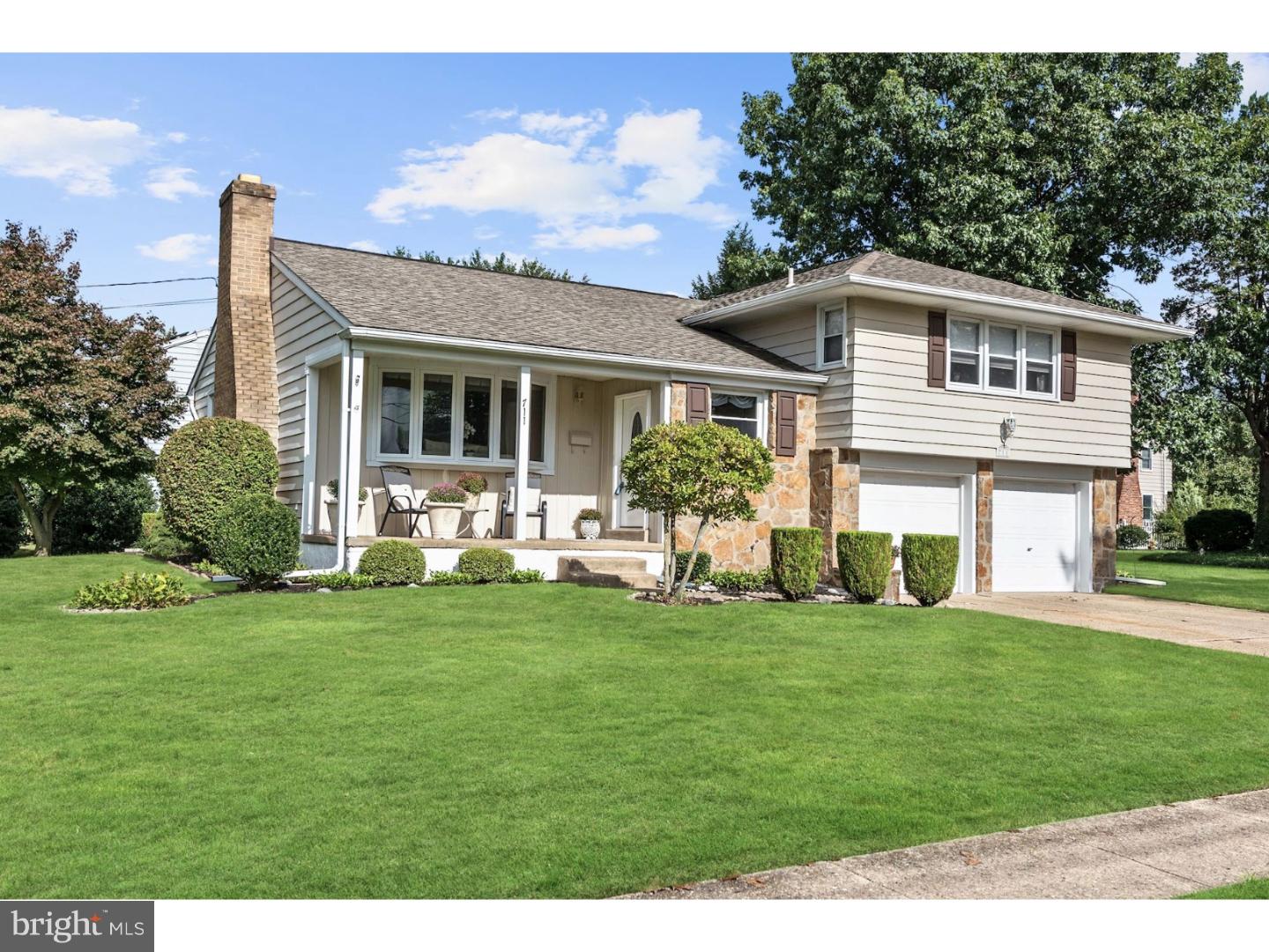 711 Hilltop Road Cinnaminson, NJ 08077 - Photo 1 of 25 Exterior