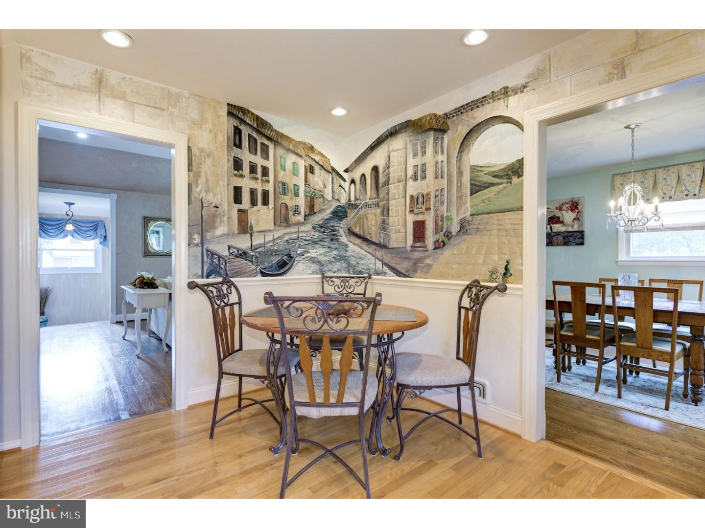 711 Hilltop Road Cinnaminson, NJ 08077 - Photo 14 of 25 Kitchen