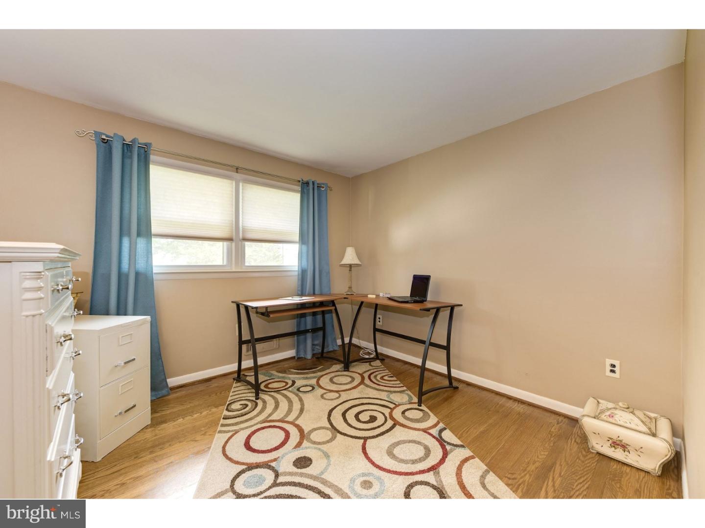 711 Hilltop Road Cinnaminson, NJ 08077 - Photo 22 of 25 Bedroom 3
