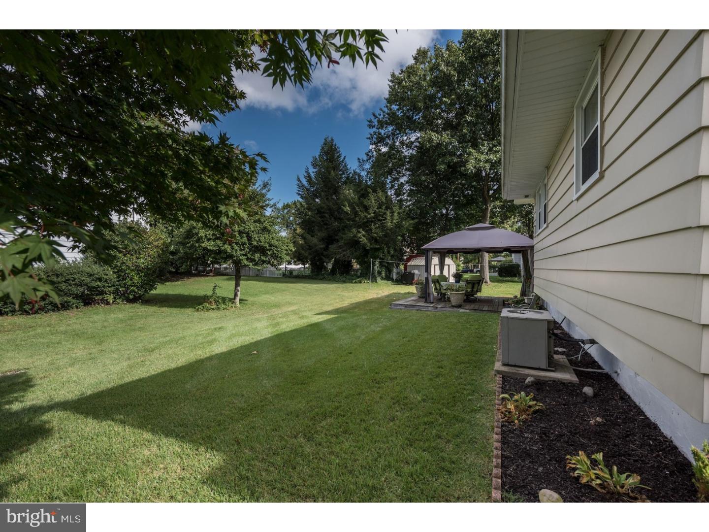 711 Hilltop Road Cinnaminson, NJ 08077 - Photo 4 of 25 Exterior Side